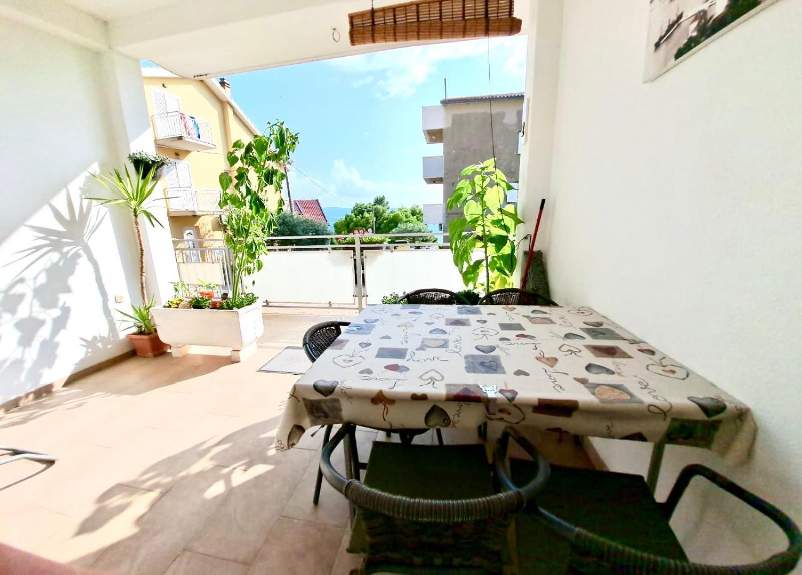 Nemira Beach Getaway 오미스 외부 사진